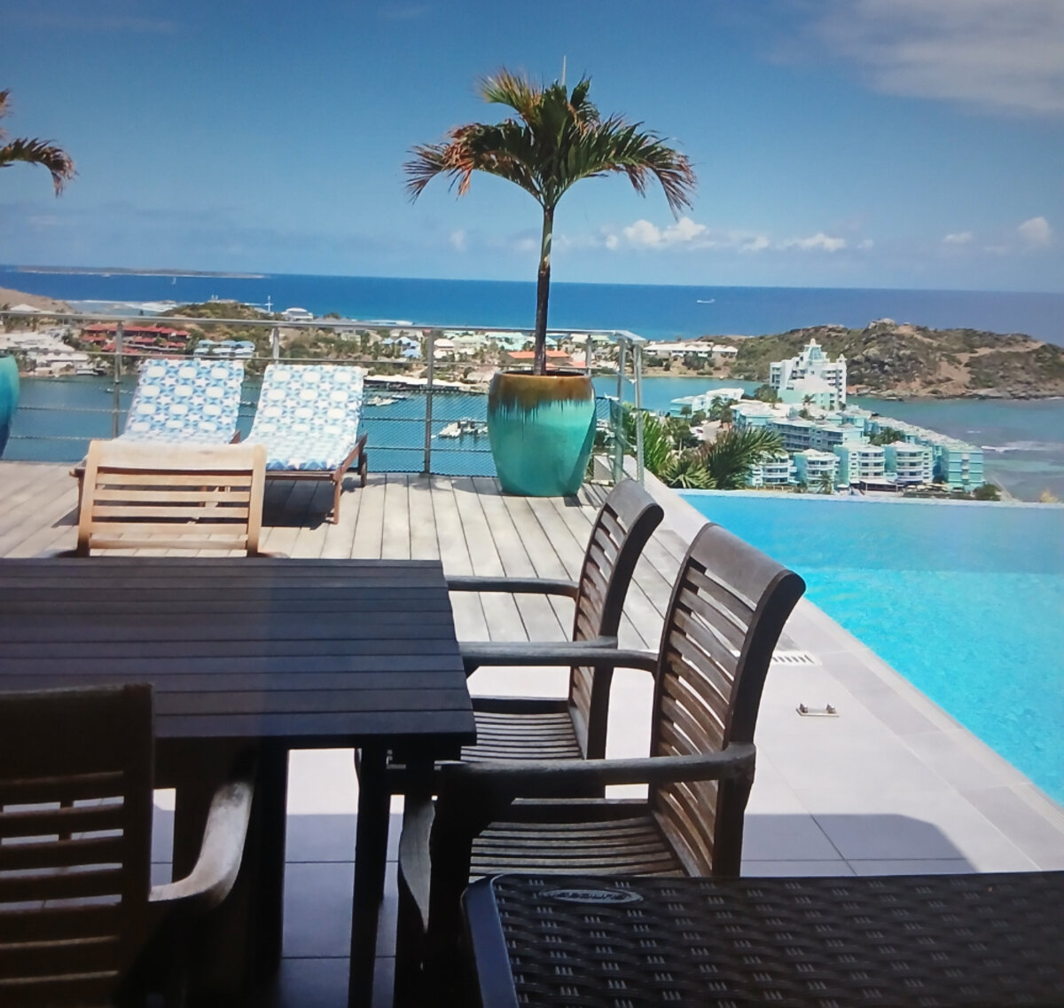 Magnifique villa vue MER 180° avec piscine