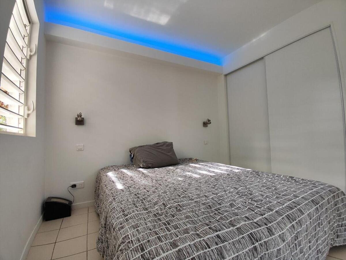 Offre Accepetee - Tres Bel Appartement 2 pièce(s) 48 M2 avec