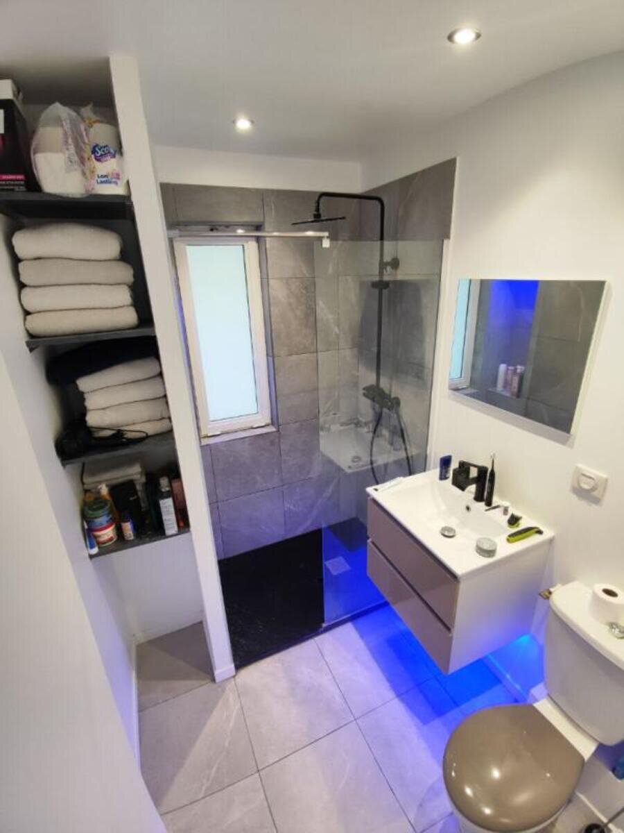 Offre Accepetee - Tres Bel Appartement 2 pièce(s) 48 M2 avec