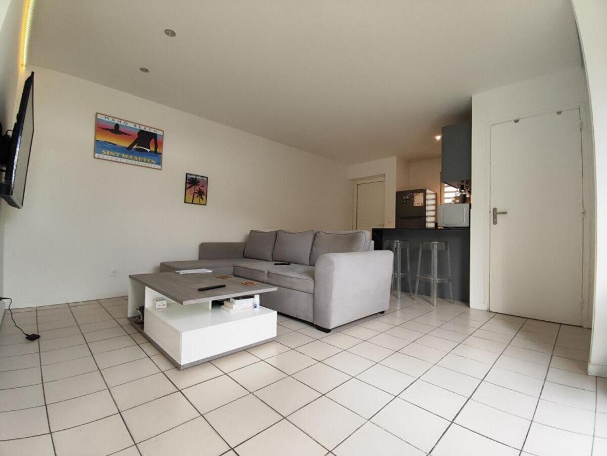 Offre Accepetee - Tres Bel Appartement 2 pièce(s) 48 M2 avec