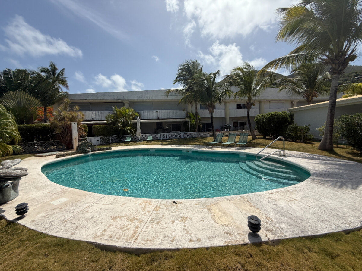 Duplex Almond Grove Garden, Pool, gated, SXM