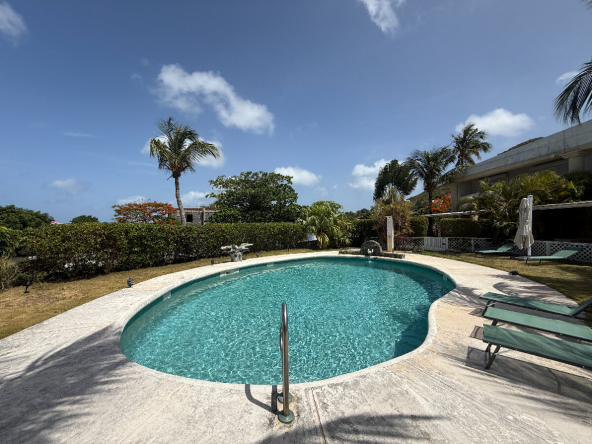Duplex Almond Grove Garden, Pool, gated, SXM