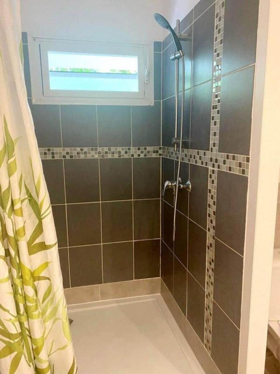 Studio rénové - Hotel Mont Vernon