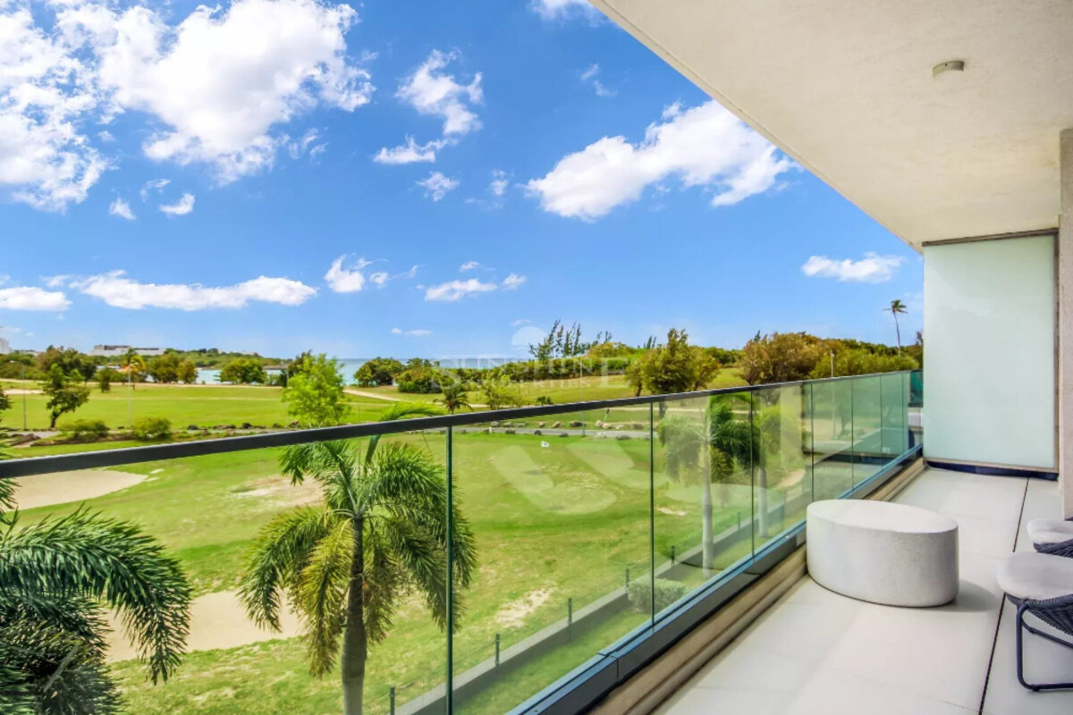 Stunning 1-bedroom apartment at 14 Mullet Bay