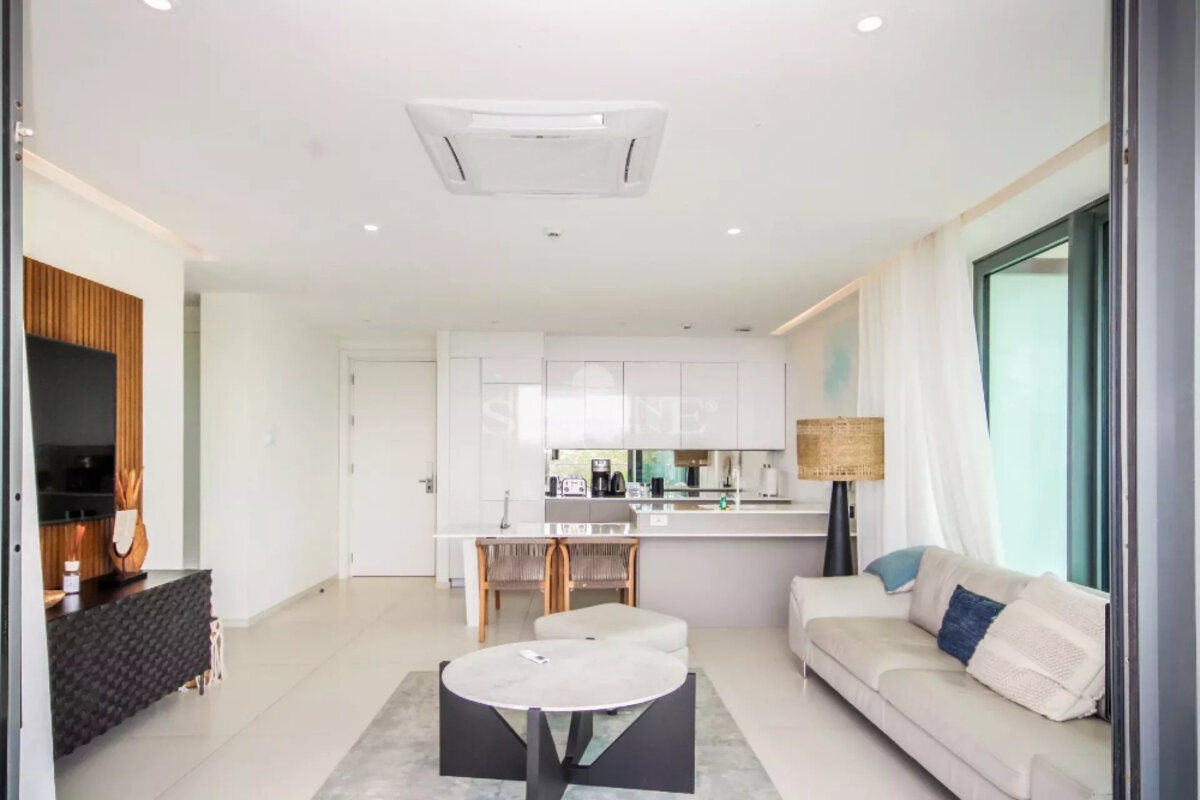 Stunning 1-bedroom apartment at 14 Mullet Bay