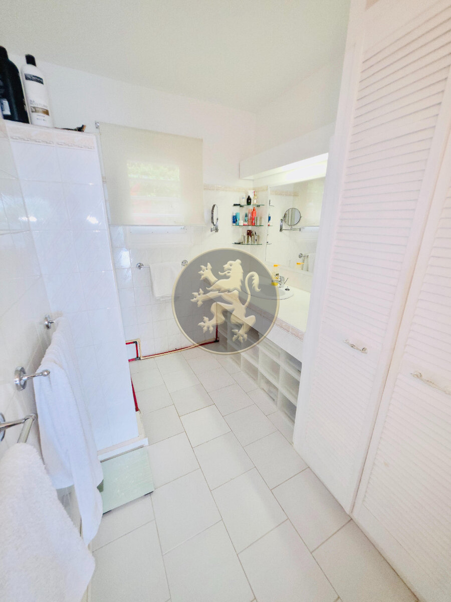 Stunning Sunset-Facing Villa with Private Pool