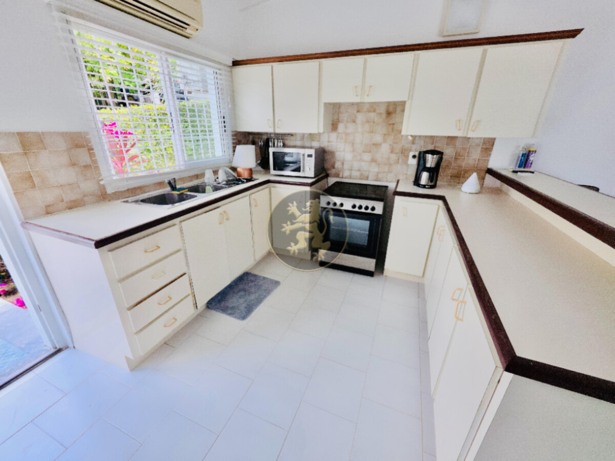 Stunning Sunset-Facing Villa with Private Pool