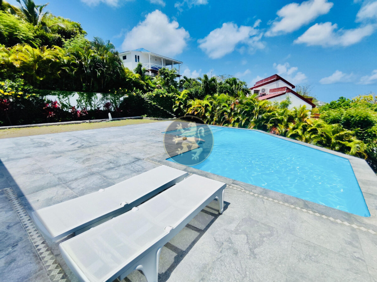 Stunning Sunset-Facing Villa with Private Pool