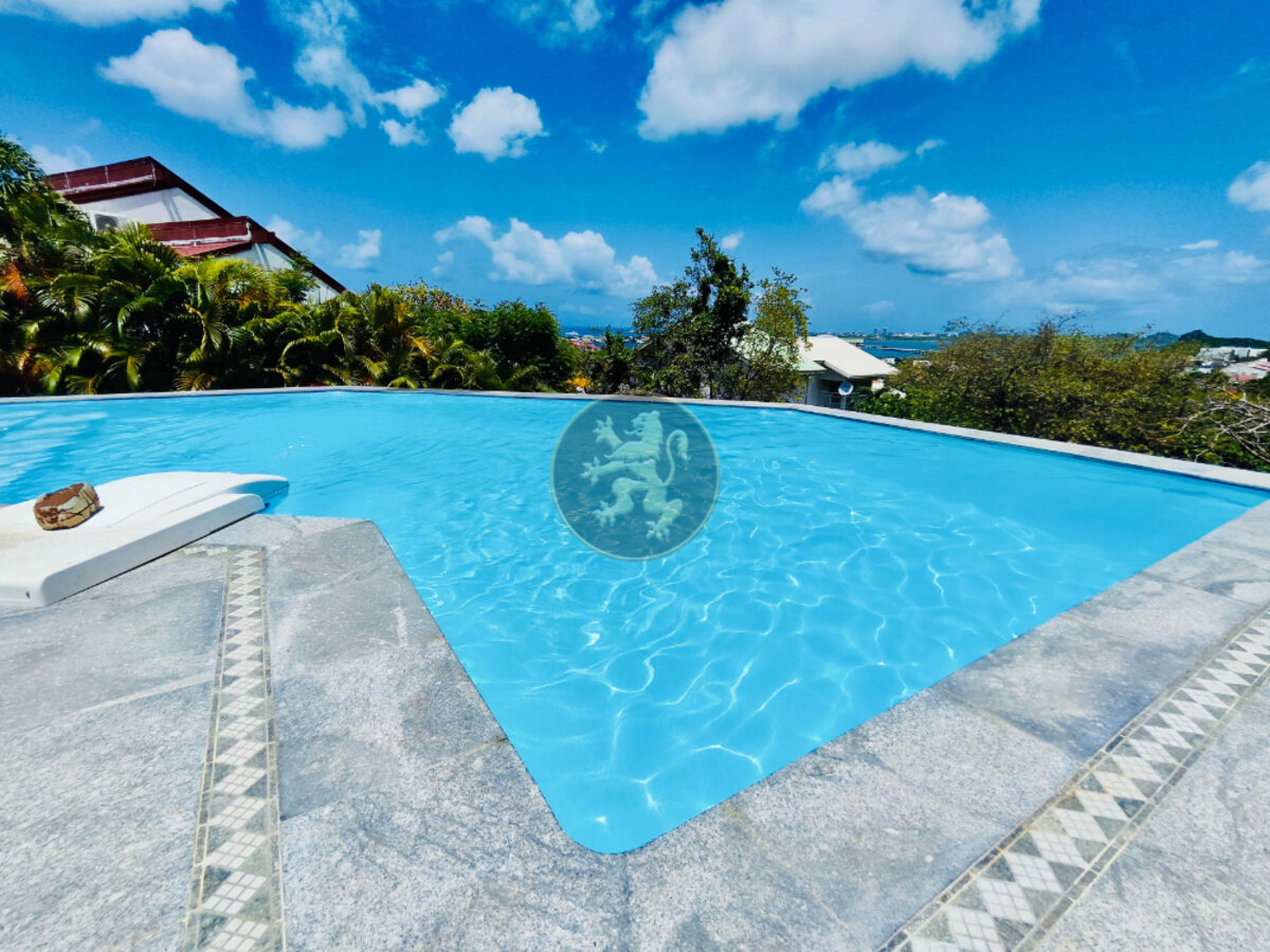 Stunning Sunset-Facing Villa with Private Pool