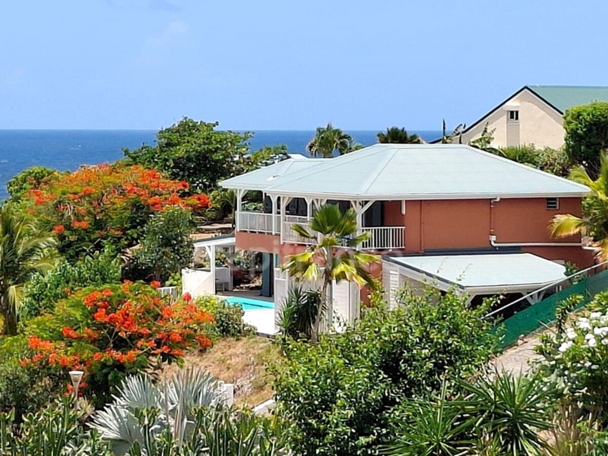 Villa 3 Bedrooms + Studio With Sea View And Pool On Oyster