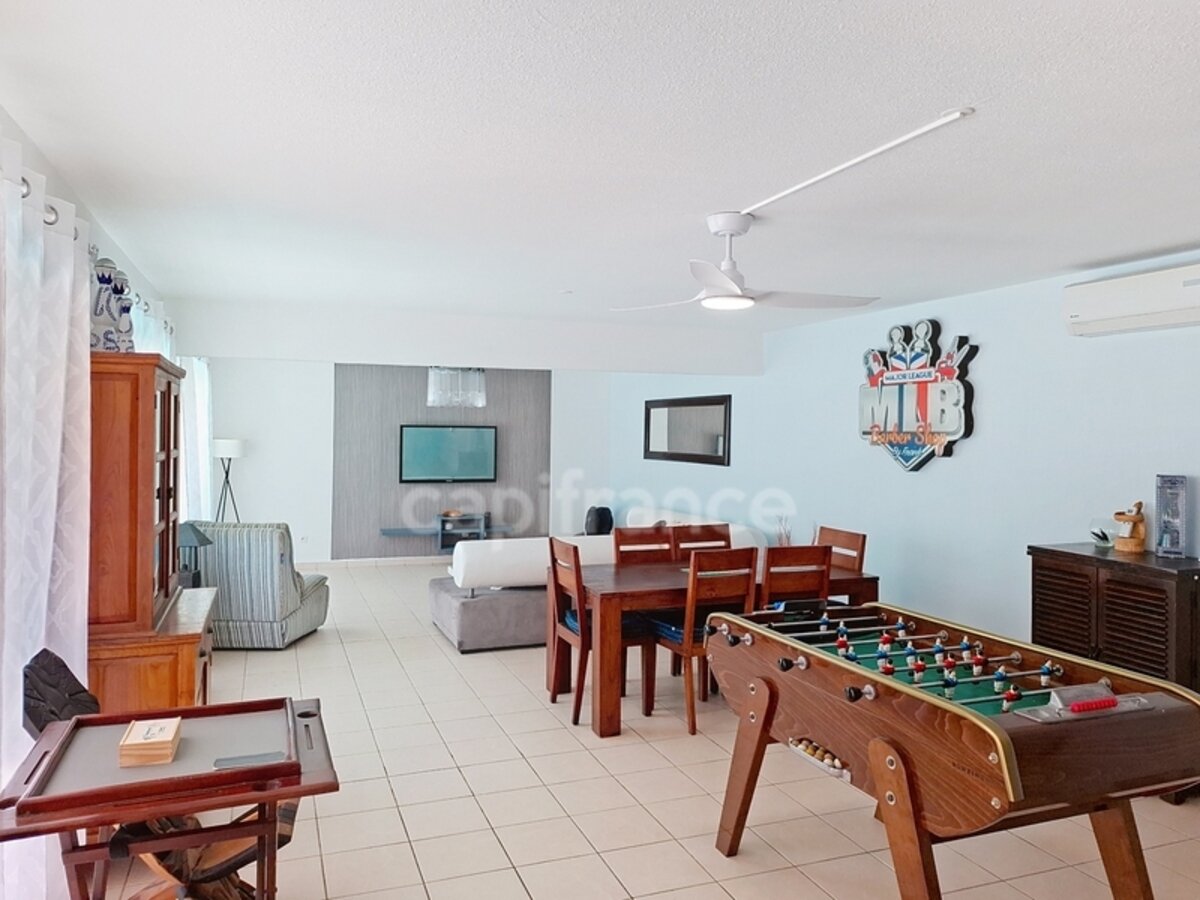 Villa 3 Bedrooms + Studio With Sea View And Pool On Oyster