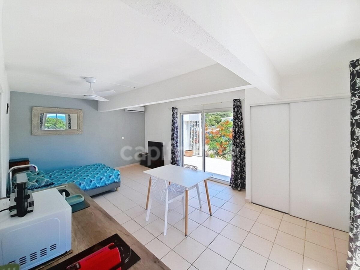 Villa 3 Bedrooms + Studio With Sea View And Pool On Oyster