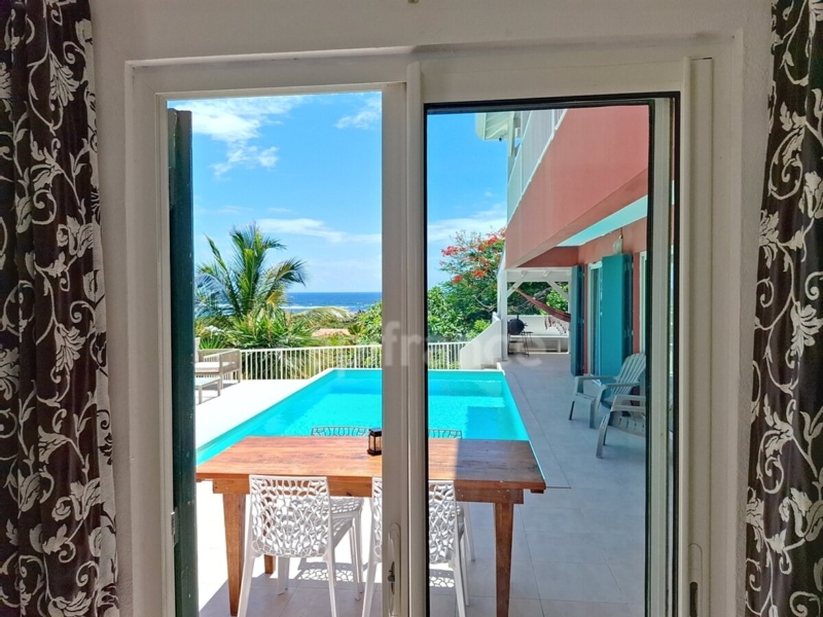 Villa 3 Bedrooms + Studio With Sea View And Pool On Oyster