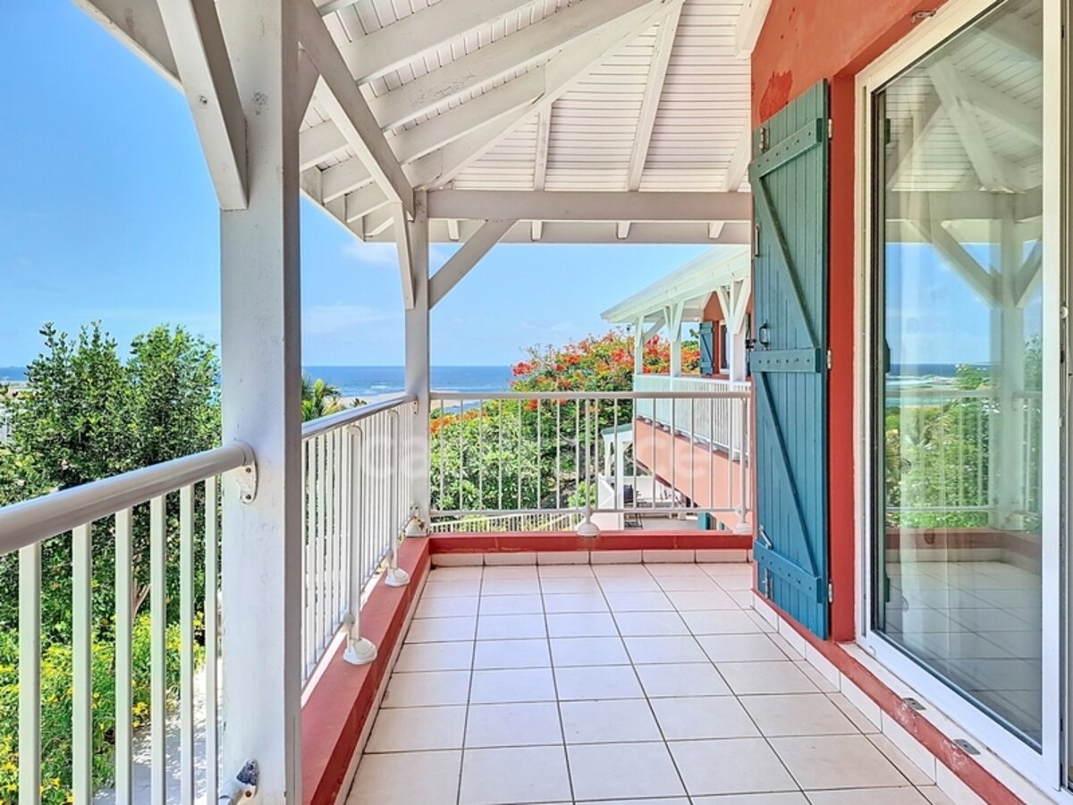 Villa 3 Bedrooms + Studio With Sea View And Pool On Oyster