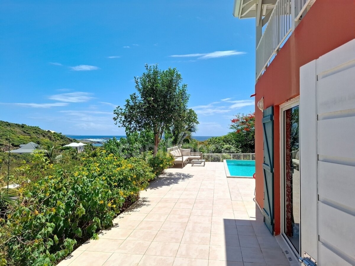 Villa 3 Bedrooms + Studio With Sea View And Pool On Oyster