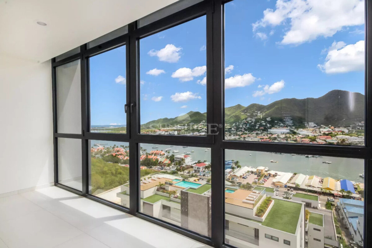 Stunning 1-bedroom at The Hills Residence