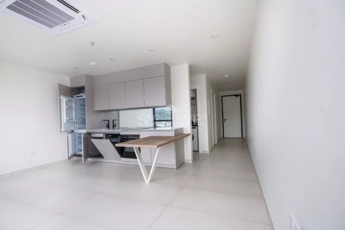 Stunning 1-bedroom at The Hills Residence