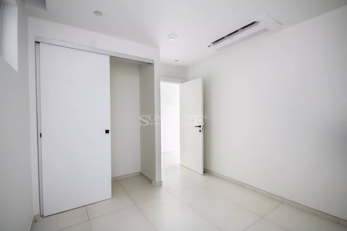 Stunning 1-bedroom at The Hills Residence