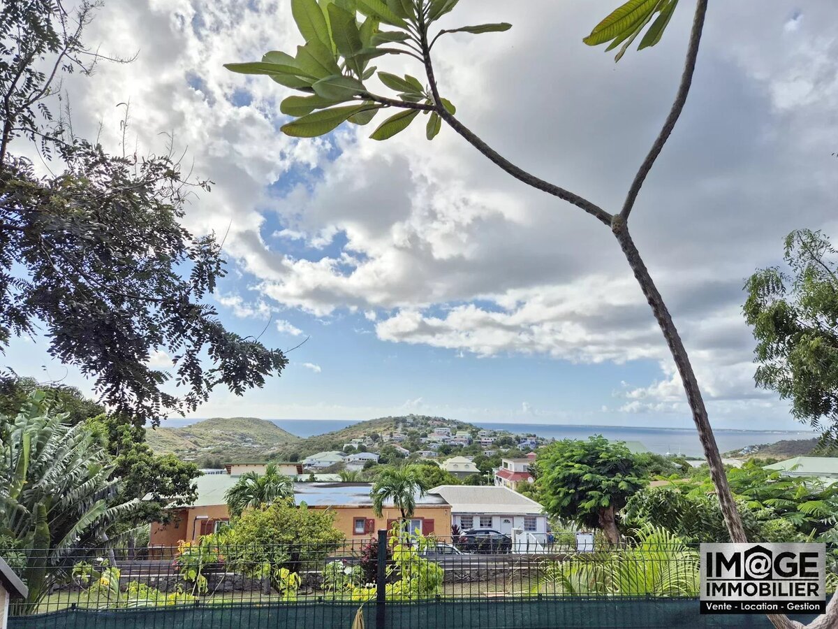 1 bedroom apartment Pic Paradis