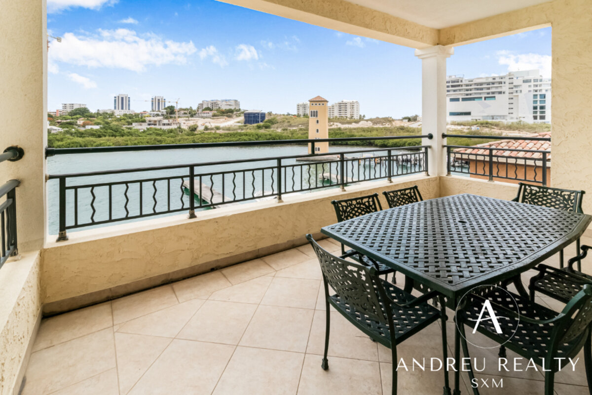 Spacieux 3 chambres à Porto Cupecoy