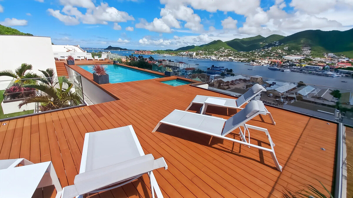Apartment For Sale in Simpson bay, Sint Maarten