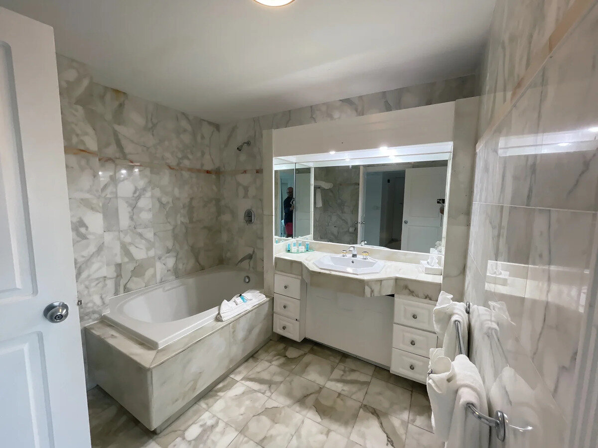 Condo in Cupecoy, Sint Maarten