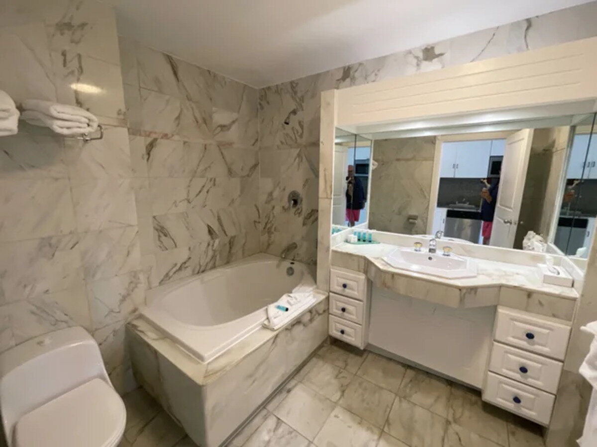 Apartment in Cupecoy, Sint Maarten