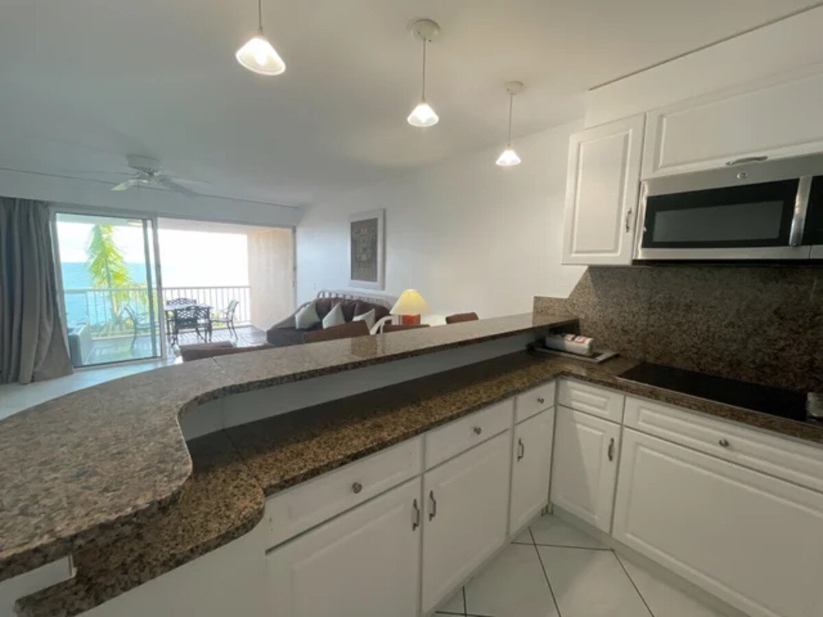 Apartment in Cupecoy, Sint Maarten