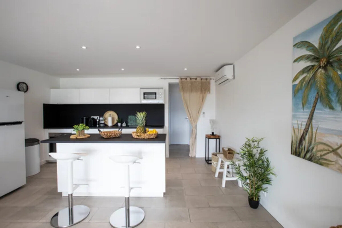 Apartment in Nettlé bay, Saint Martin