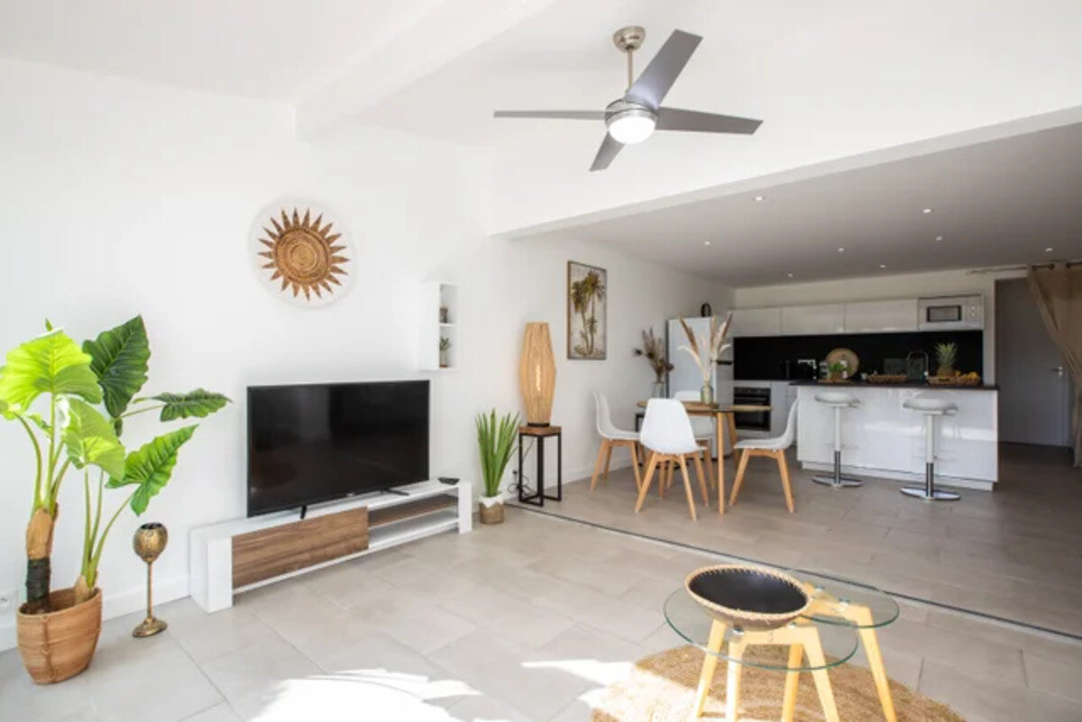 Apartment in Nettlé bay, Saint Martin