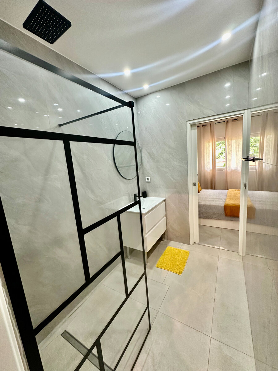 T3 rénové avec accès lagon - 40K/an – Baie Nettlé