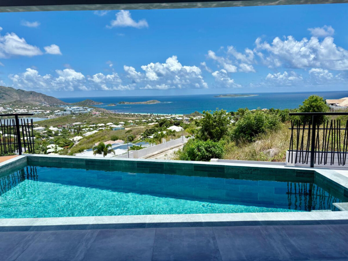 Villa"NEUVE"vue mer imprenable avec piscine