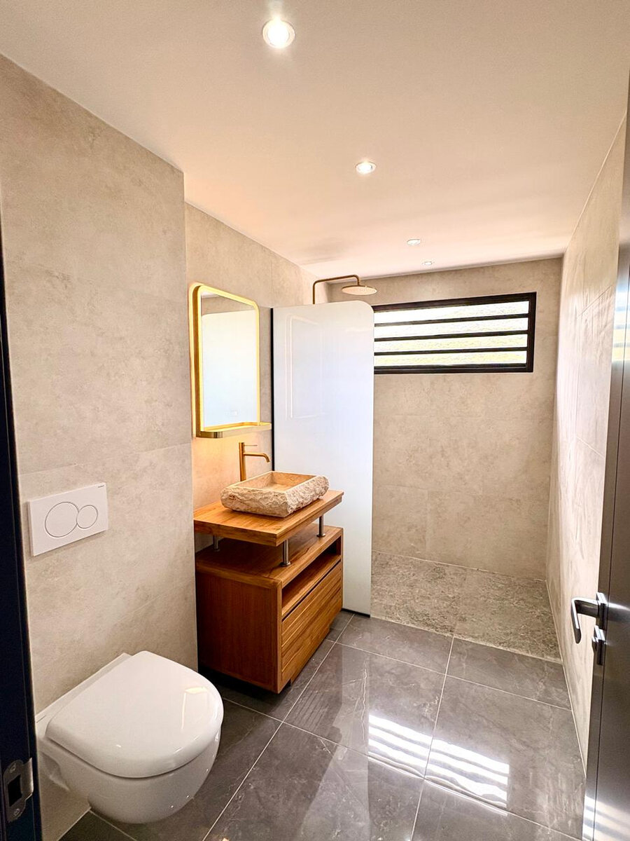 Villa"NEUVE"vue mer imprenable avec piscine