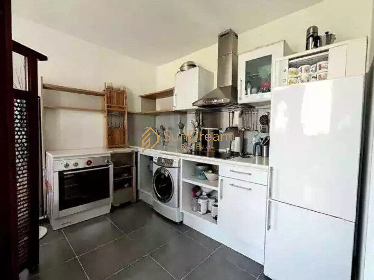 Cul de Sac T1 meublé avec terrasse