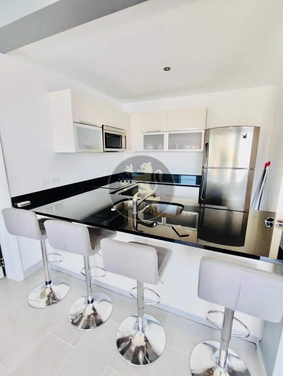 Experience the Magic of Simpson Bay with Views - Sint