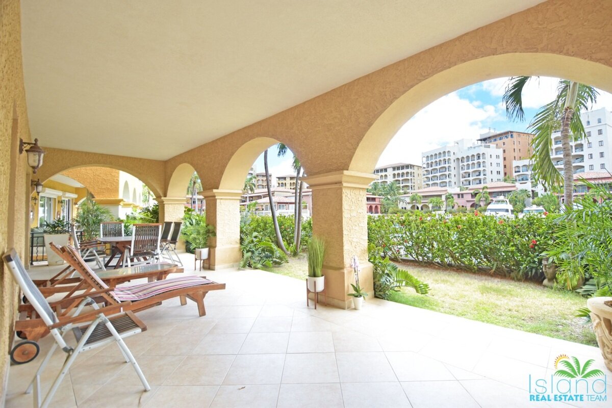 Porto Cupecoy 1 Bedroom Condo