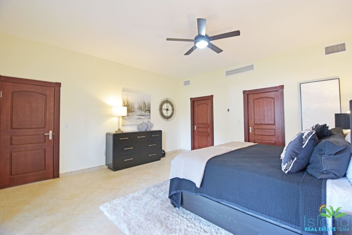 Porto Cupecoy 1 Bedroom Condo