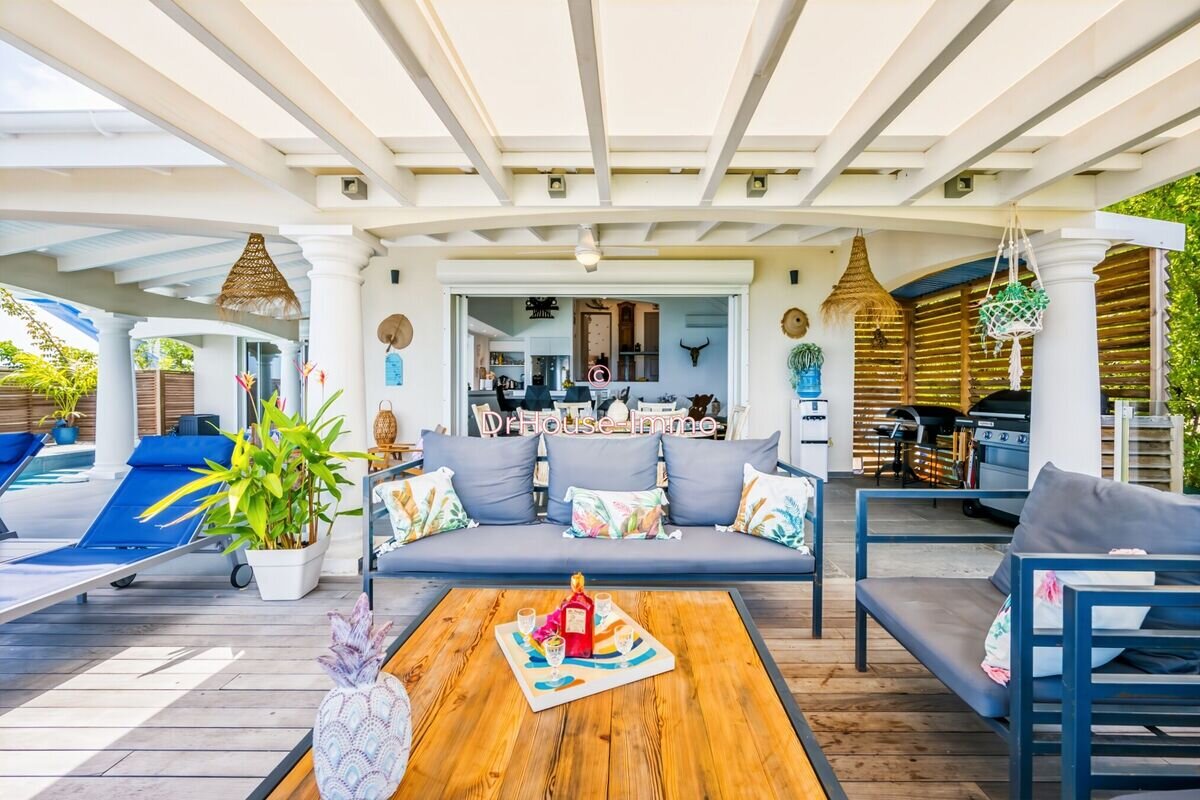 Villa T4 avec Appartement T3 – Vue Mer