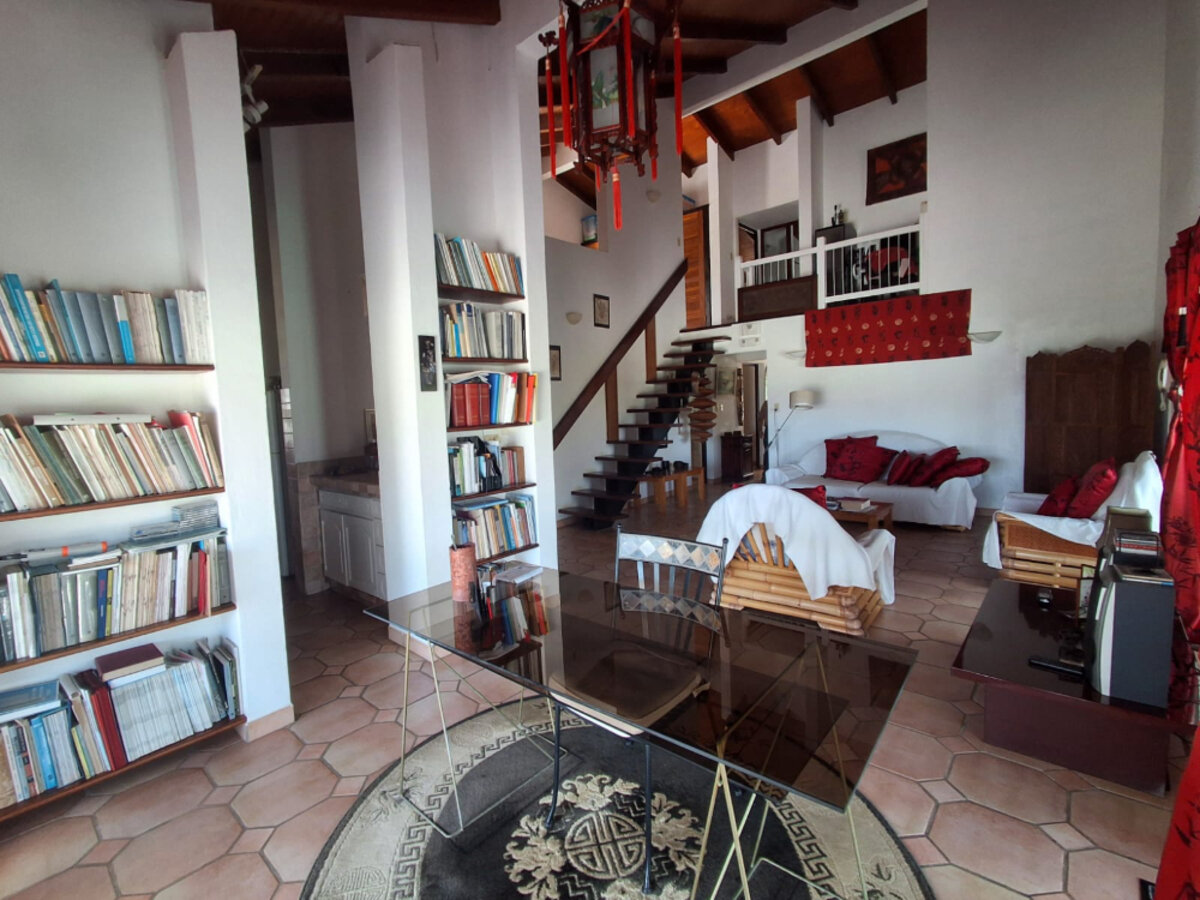 Panoramic view 5 bed villa