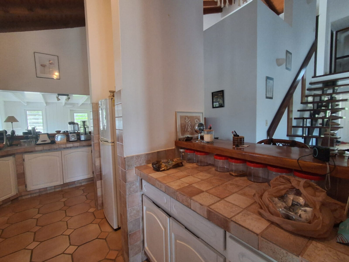 5-Bedroom Villa + 2-Bedroom House Stunning Views