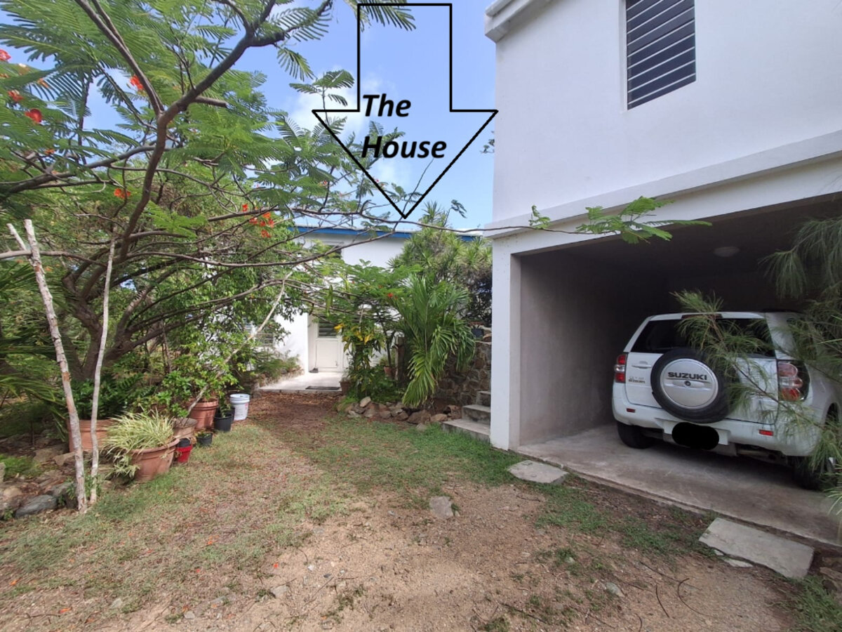 5-Bedroom Villa + 2-Bedroom House Stunning Views