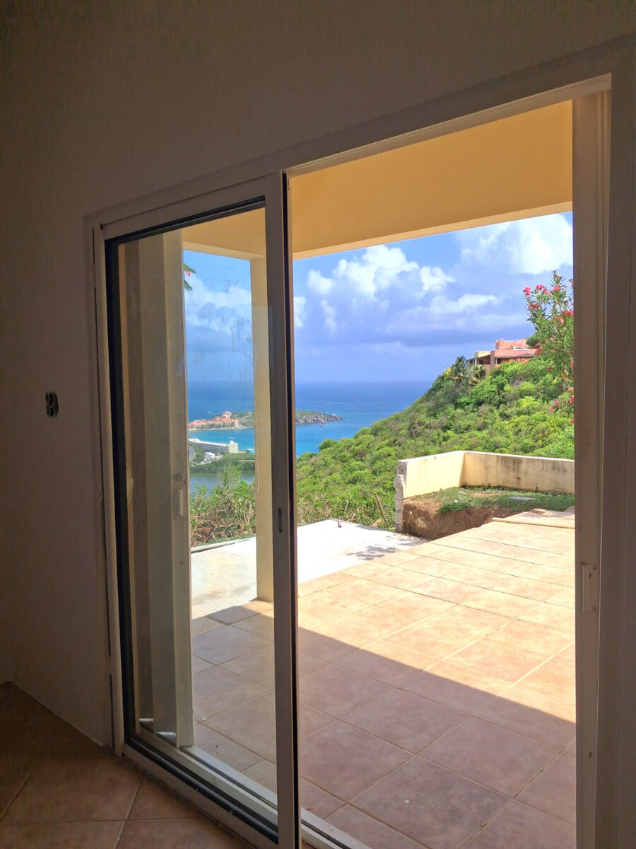 5-Bedroom Villa + 2-Bedroom House Stunning Views