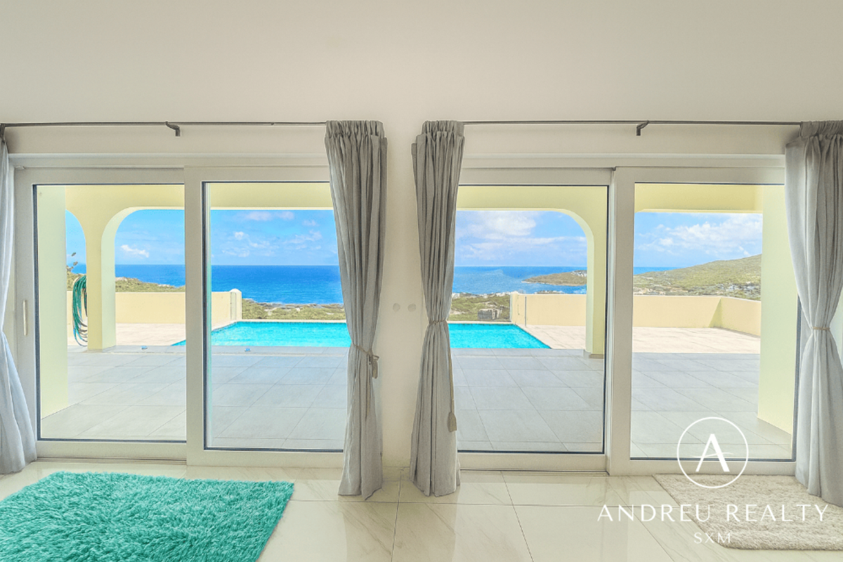 Villa 4 Chambres Avec Terrain