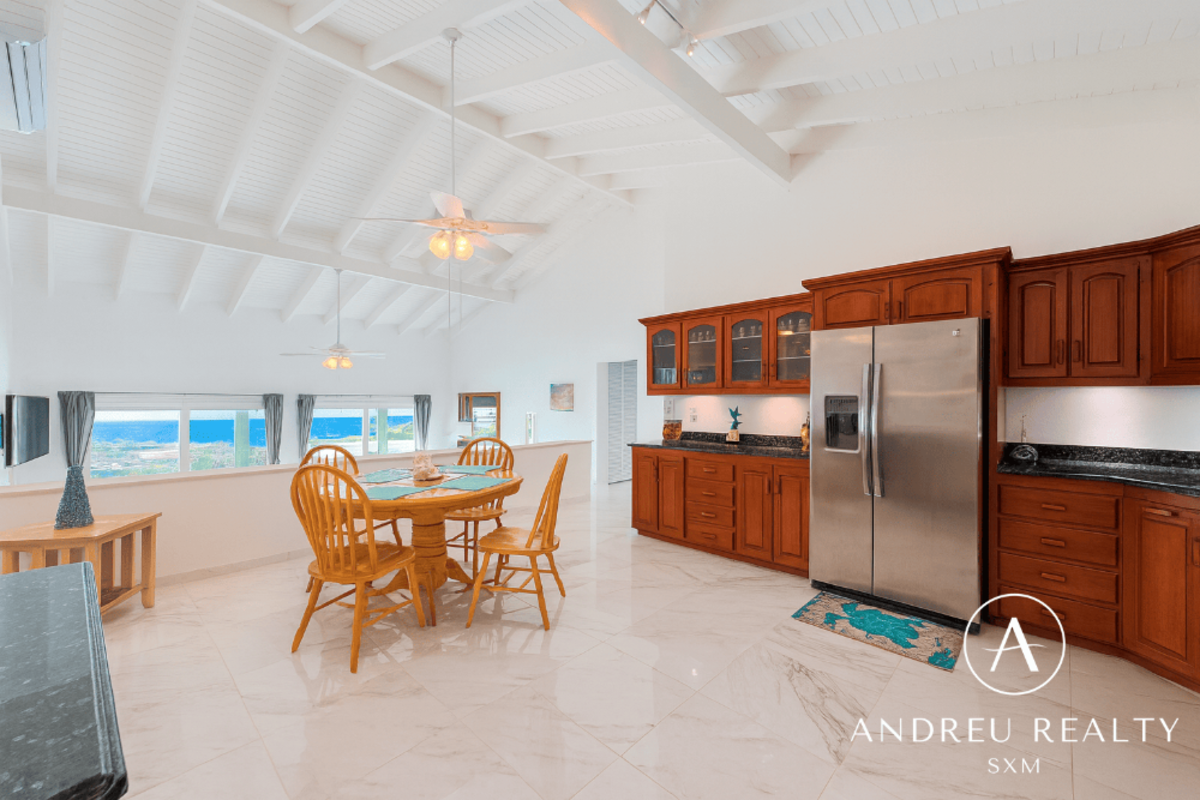 Villa 4 Chambres Avec Terrain