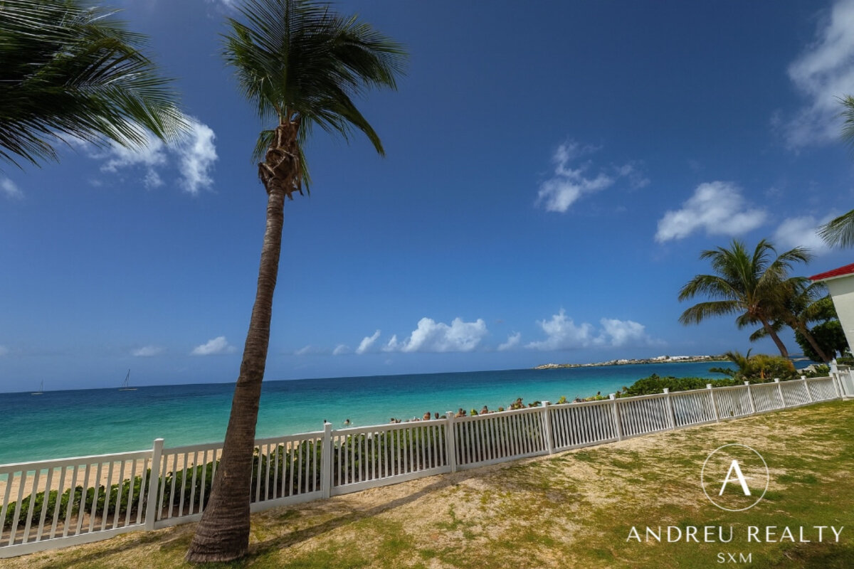 Condo en bord de mer – Simpson Bay Beach